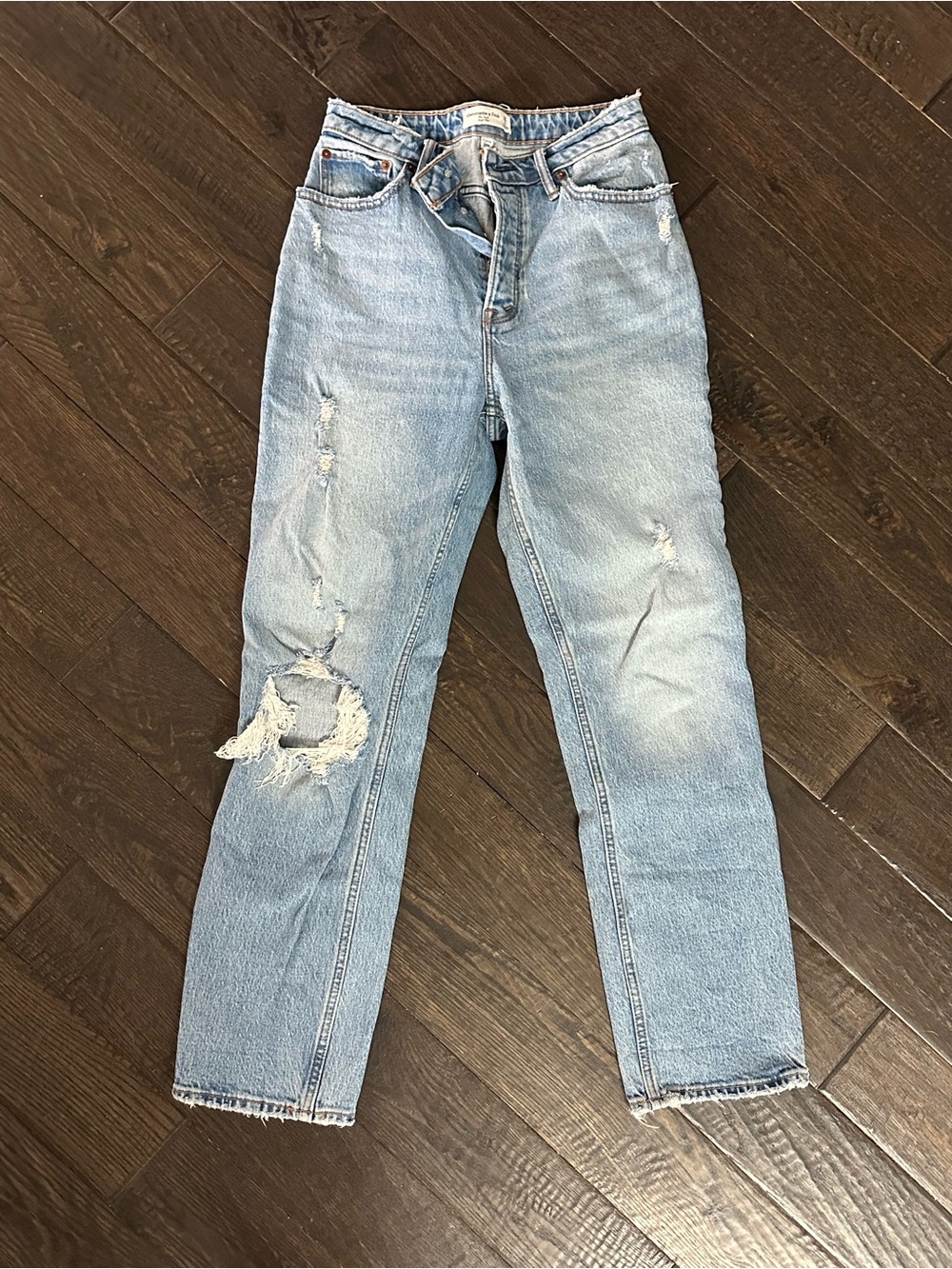 Abercrombie & Fitch Ultra High Rise 90s Dad Jean